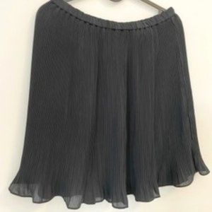Black box pleated skirt